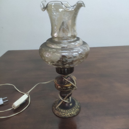 Table lamp used in excellent condition