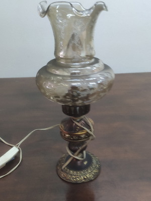Table lamp used in excellent condition