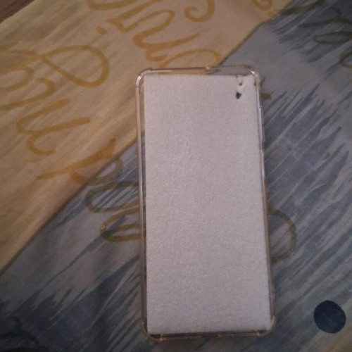 Samsung A26 case transparent like new
