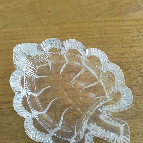 Cristal d' Arques Fougere leaf-shaped individual crystal ashtray