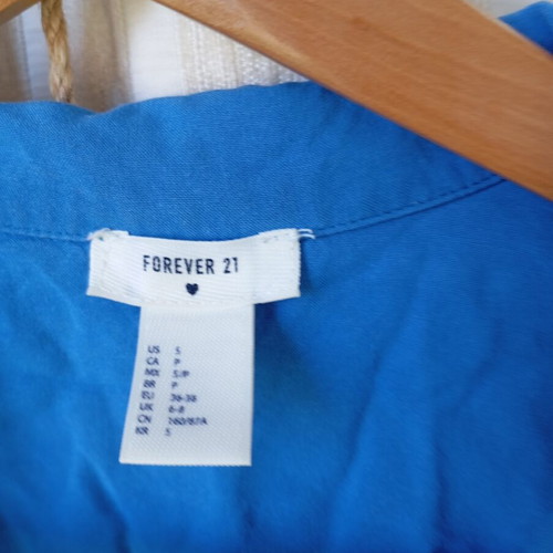 Summer shirt like new, size S, blue