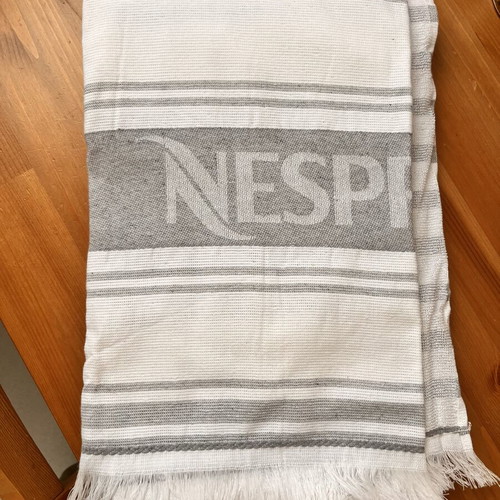 Beach towel made of recycled cotton and polyester