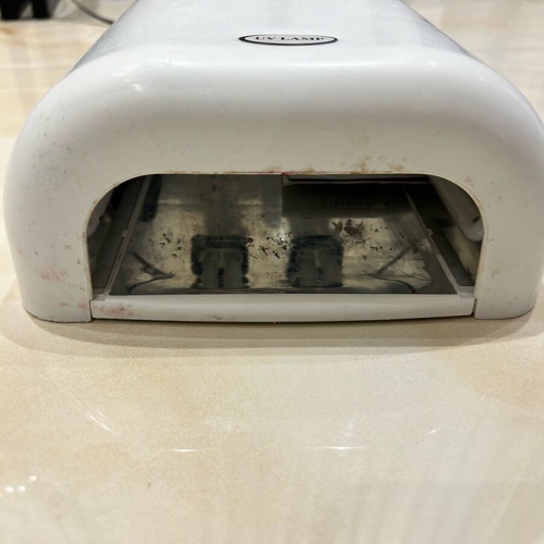 UV lamp used with timer