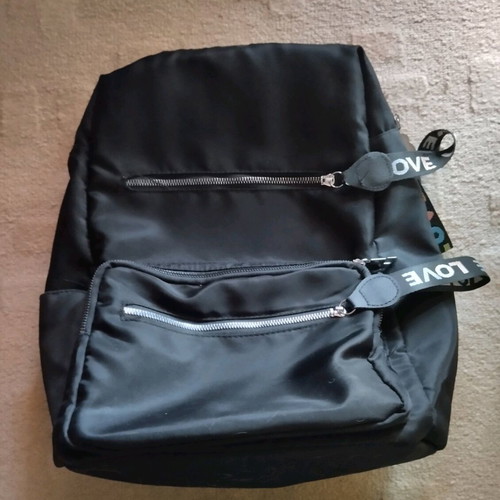 Black backpack like new with multiple compartments
