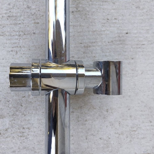 Grohe Rainshower Shower Rail 1.150MM like new