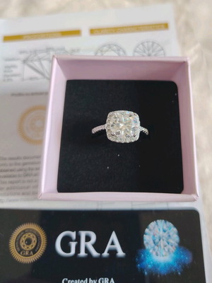Silver moissanite ring 3.00ct new, 925 silver, GRA certified