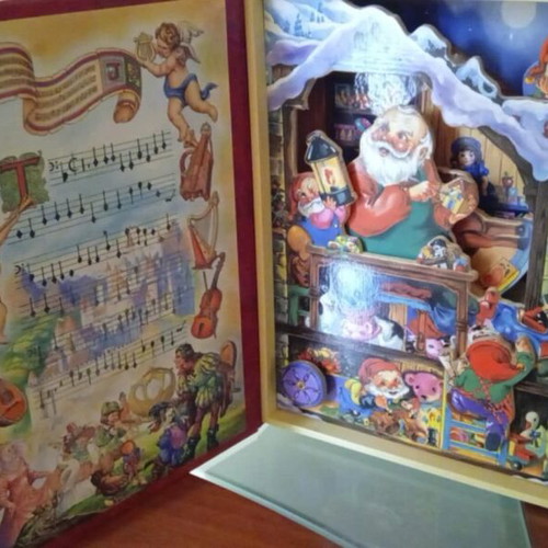 Christmas music box like new with moving images