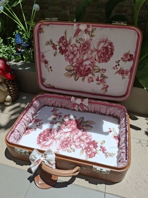 Vintage Decorative Suitcase shabby chic with handmade floral lining used