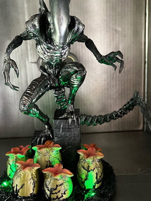 Alien Xenomorph Led φιγούρα καινούργια με βάση και φωτισμό