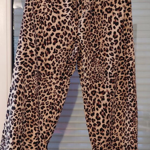Women's leopard print pants, size M, elastic waist