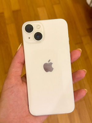 iPhone 14 white 128 GB with accessories