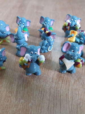 Λοτ φιγούρες παιχνίδια Kinder καινούργιο