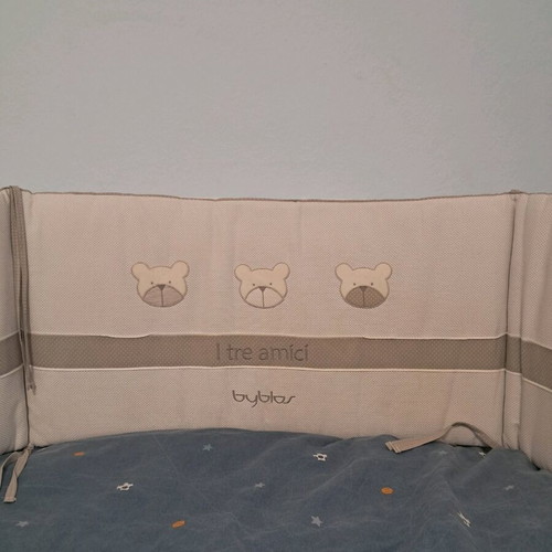 Byblos crib bumper 35x210cm like new