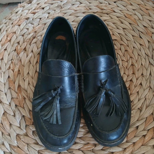 Jeffrey Campbell moccasins used, size 39, black