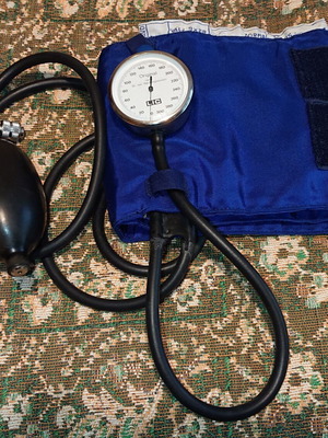 Original Dr. von Recklinghausen German blood pressure monitor