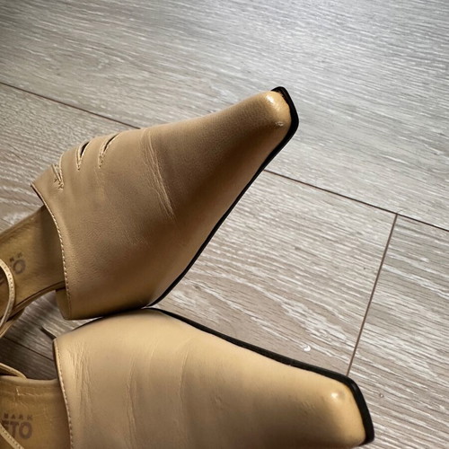 Vintage Le Greto Vero Cuoio beige pointed toe pumps like new EU39