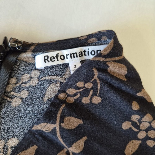 Reformation Zoe skirt like new, size S, black