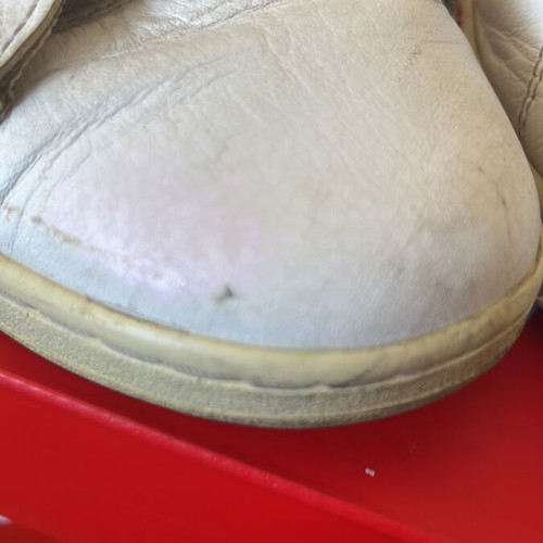 Lacoste sneakers size 39 used, white