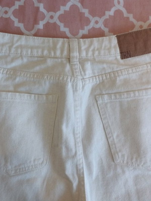 Terranova mom white jeans size Large like new