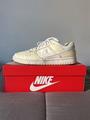 Nike Dunk Low Coconut Milk used, size 43, white and beige