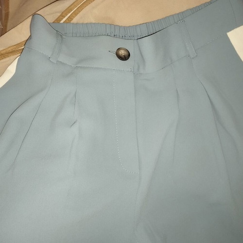 River Island pants new, size 12, high waist, stylish color