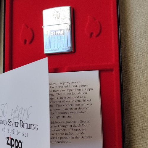 Zippo 2005 50 Years Barbour Street Building collectible lighter mint condition