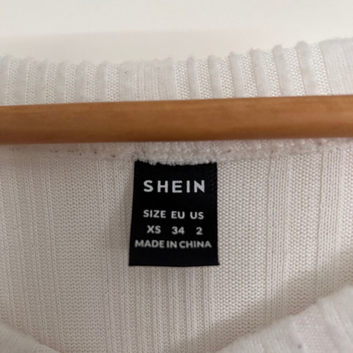 White Shein pullover used, airy, size XS