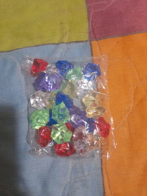 Decorative crystal-like stones new