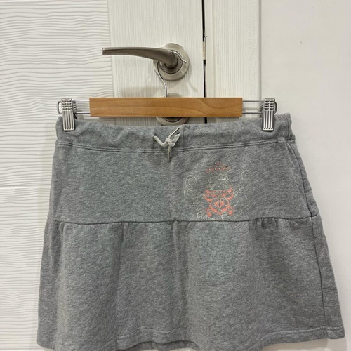 Victoria Couture X Hello Kitty Mini Skirt Size Small like new, gray and pink