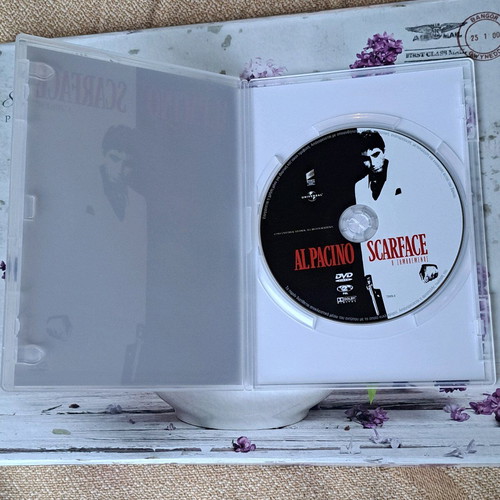 Scarface DVD used, crime social movie with subtitles