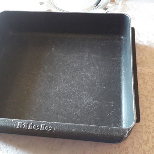 Miele Gourmet XL Oven Tray used, 42x37.5cm, cast aluminum