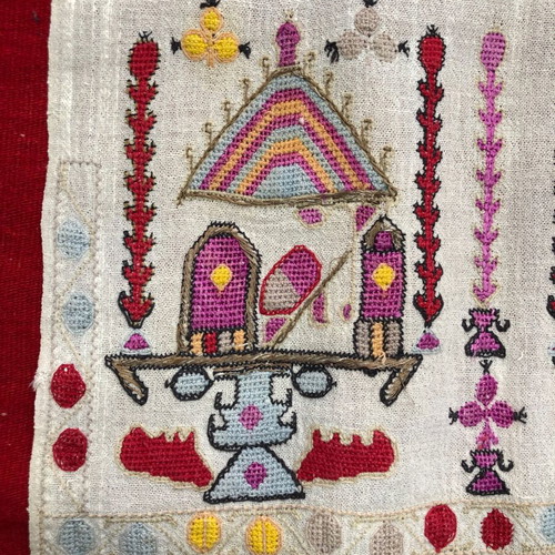 Tsevres used in perfect condition 103.5x33