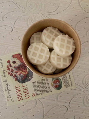 Wax melts waffles new, set of 6 with choice of scents