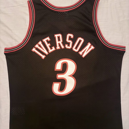 Mitchell & Ness Allen Iverson Philadelphia 76ers Jersey XL like new