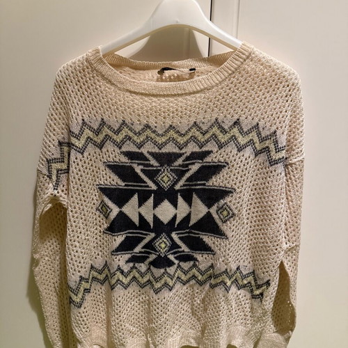 Knitted blouse like new, beige multicolor