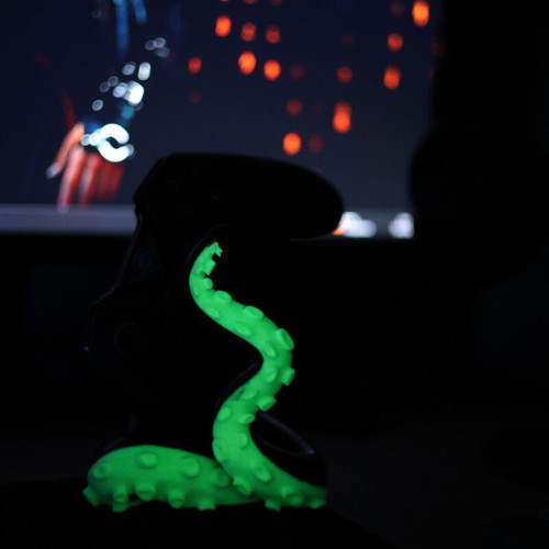 Octopus Tentacle Stand for Sony Controller new, glows in the dark