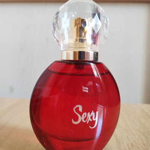 Obsessive Sexy Pheromone Perfume 30ml like new