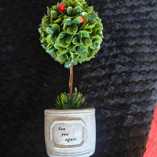 Decorative clay tree like new
