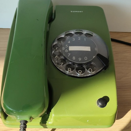 Siemens landline phone 1975-1978, green