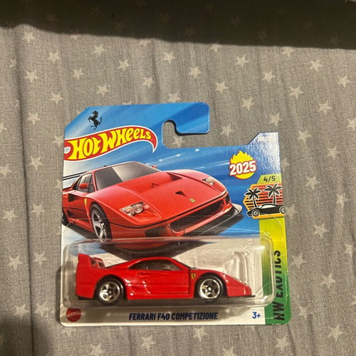 Ferrari F40 Hotwheels brand new