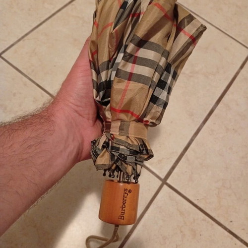 Burberry folding umbrella and Johnstones of Elgin cashmere scarf used