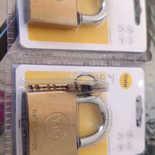 Yale large padlocks new unused, set of 2