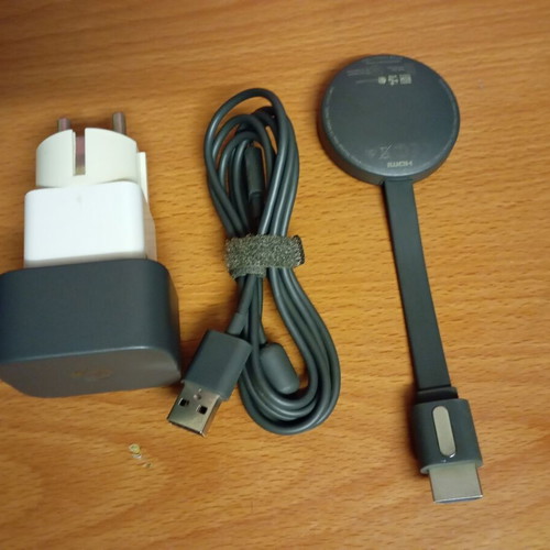 Google Chromecast used, good working condition