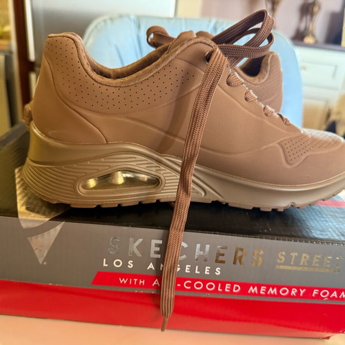 Skechers sneakers like new, brown, size 38