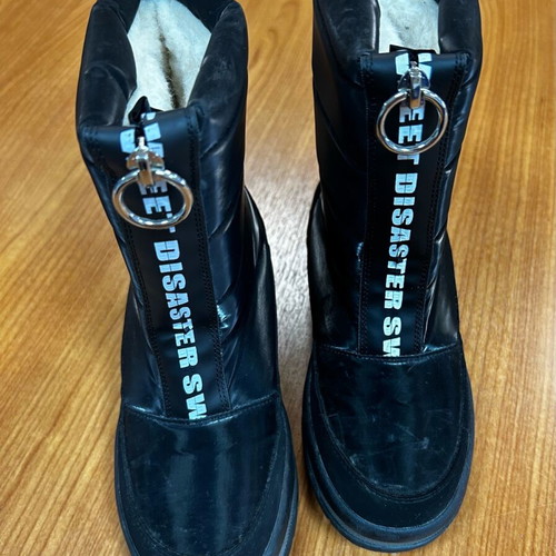 Black boots for girls size 33 like new