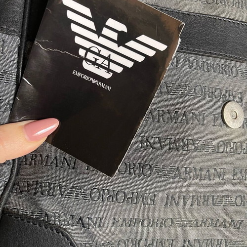 Τσάντα ταχυδρόμου Emporio Armani χιαστί μεταχειρισμένη, μαύρο και γκρι