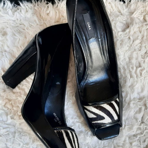 Zara high heels peep toe shoes with pony skin animal print, size 39