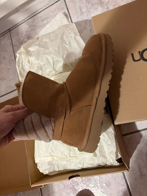 Ugg booties used, size 40, beige brown