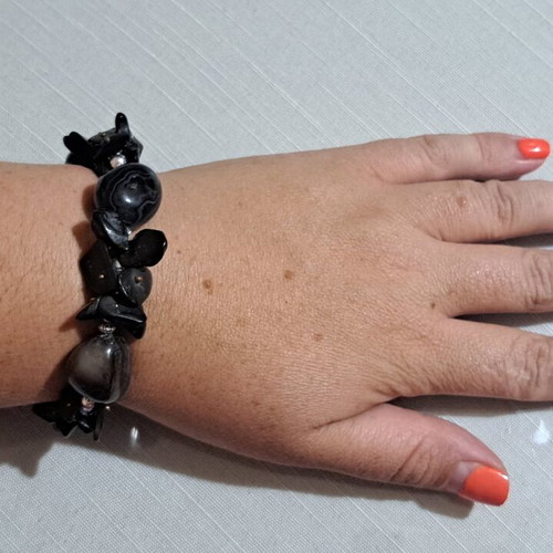 Obsidian chip bracelet with silver beads