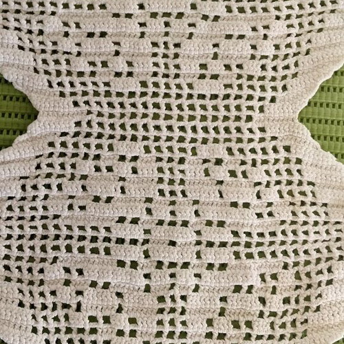 Vintage Handmade Crochet Table Runner like new, rustic design
